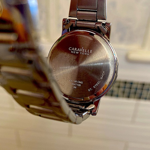 Caravelle women’s watch - Picture 5 of 7